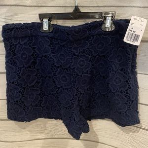 NWT Navy embroidered shorts